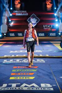 BIB: 109, 9053
                            <button type="button" onclick="openModal(22753051)" class="btn btn-primary btn-sm float-right btn-popup" data-toggle="modal" data-target=".modal-high-quality">
                        <i class="fas fa-shopping-cart"></i> Add to Cart
                    </button>
                                            <button type="button" onclick="isThisMe(22753051, true)" class="btn btn-success btn-sm float-right btn-popup btn-isme hidden" data-toggle="tooltip" data-placement="bottom" title="นี่คือรูปของคุณใช่ไหม คลิกที่นี่เพื่อเอาเข้าอัลบั้ม">
                        <i class="fas fa-plus"></i> Add to album
                    </button>
                    <button type="button" onclick="isThisMe(22753051, false)" class="btn btn-warning btn-sm float-right btn-popup btn-isnotme hidden">
                        <i class="fas fa-ban"></i> Remove from album
                    </button>